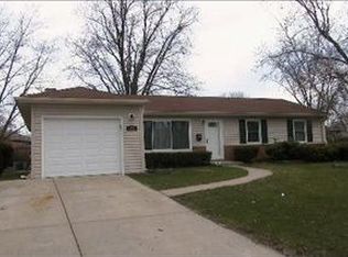 1258 E Norman Dr, Palatine, IL 60074