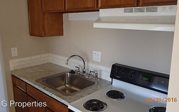 5th image of 5209 Russell Ave NW APT 204