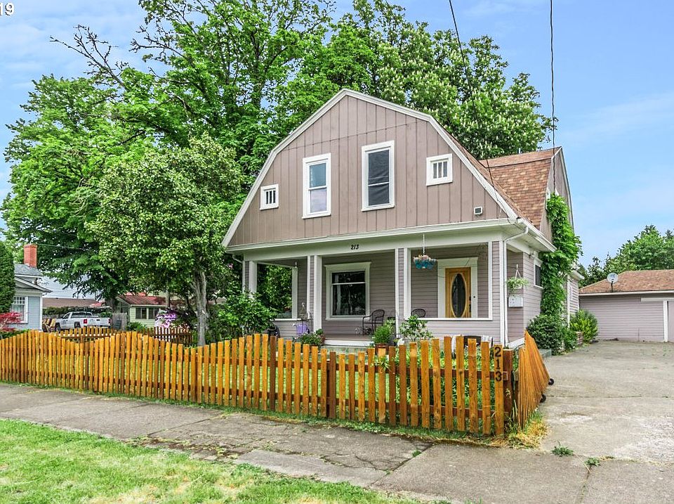 213 E Grant St, Lebanon, OR 97355 | Zillow