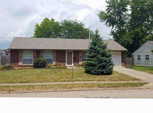 1571 Roxbury Dr, Xenia, OH 45385