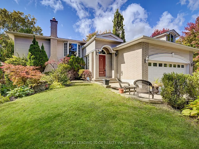 171 Krieghoff Ave — Photo 1