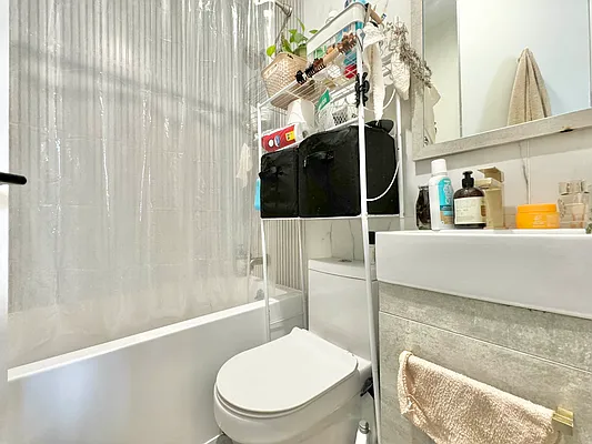 Rented by Doorway NYC, LLC | media 12