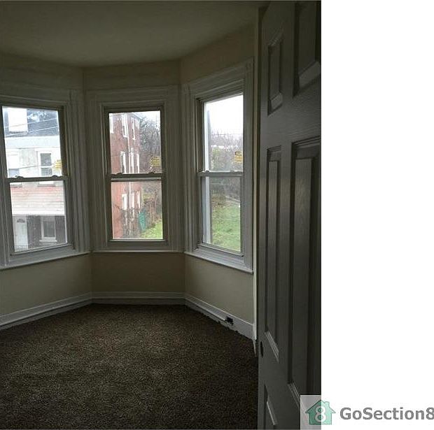 2nd image of 858 E Chelten Ave