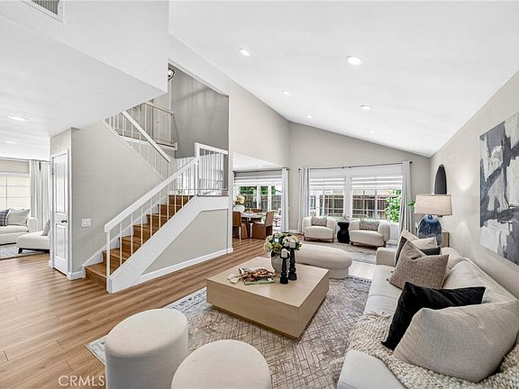 3rd image of 11 Charleston