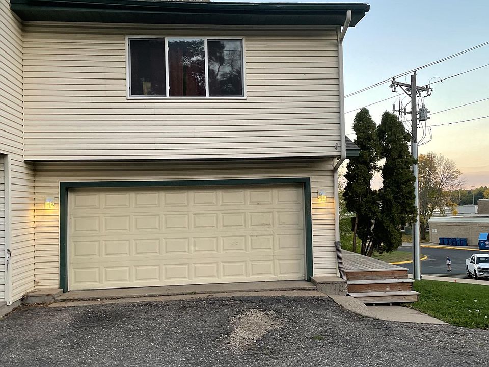1st image of 14490 Garden View Dr
