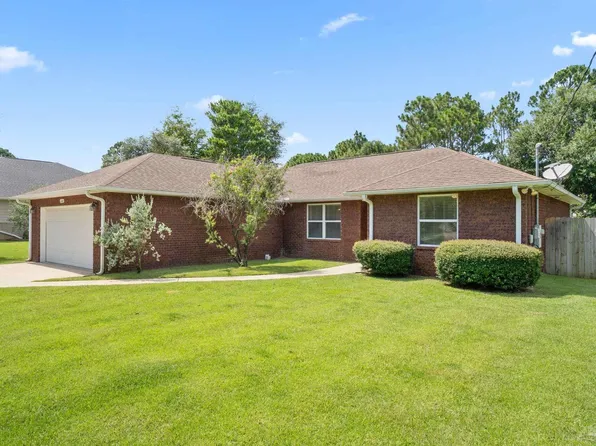 6668 Britt St, Navarre, FL 32566