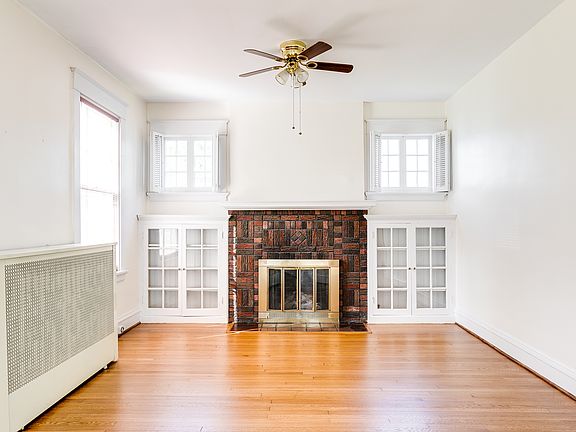 5th image of 1504 Avondale Ave