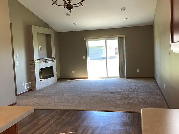 2nd image of 1804 Oban Dr
