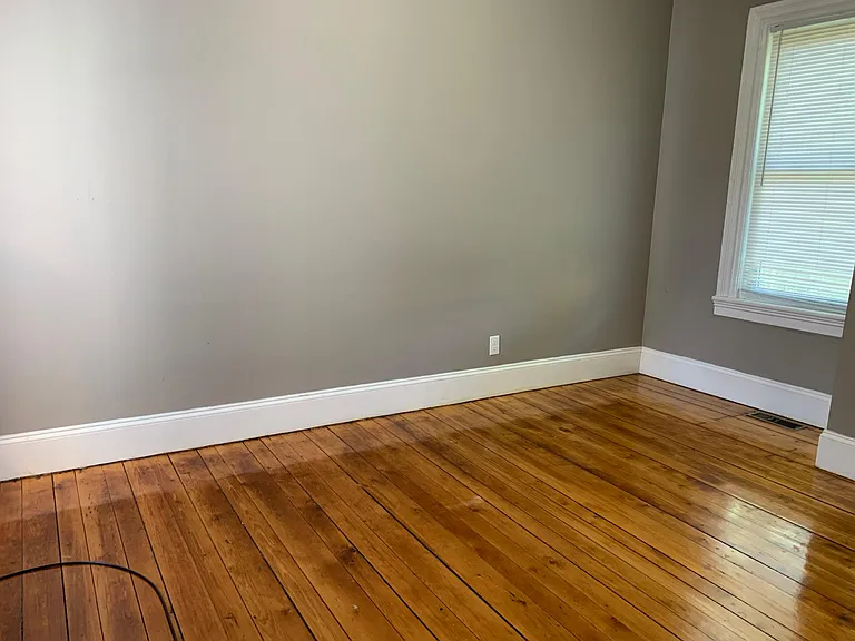 25 Arch St #1 — Photo 12