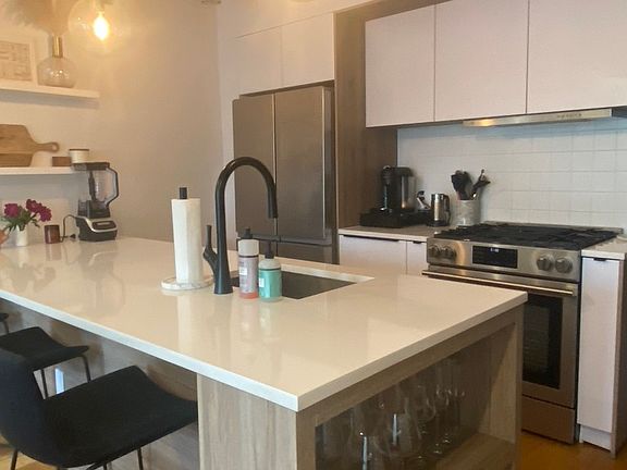 2nd image of 1269 Dekalb Ave #2C