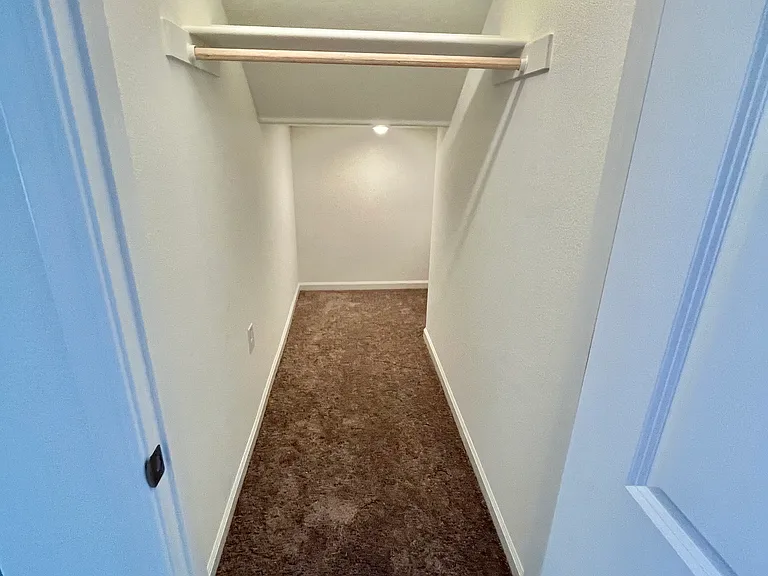 378 Miramar Dr — Photo 7