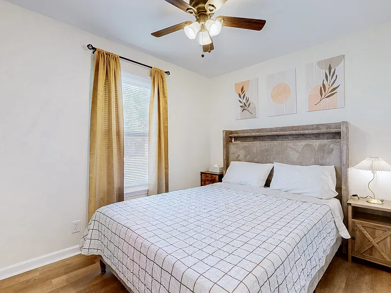 253 White Oak Rd #C — Photo 13