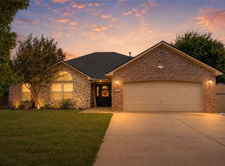 22575 Meadow St, Siloam Springs, AR 72761