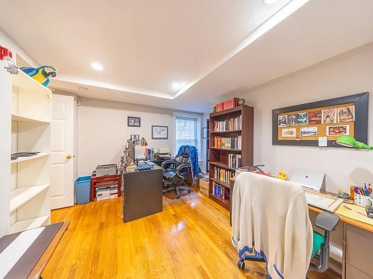 1720 Beacon St #BB — Photo 9