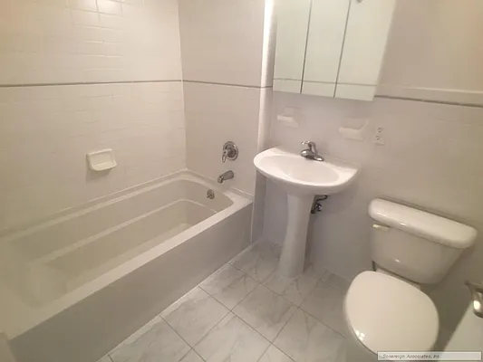 Rented by Sovereign Associates | media 23