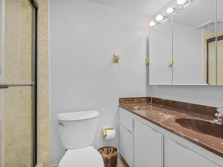 4141 Collins Ave #201 — Photo 17