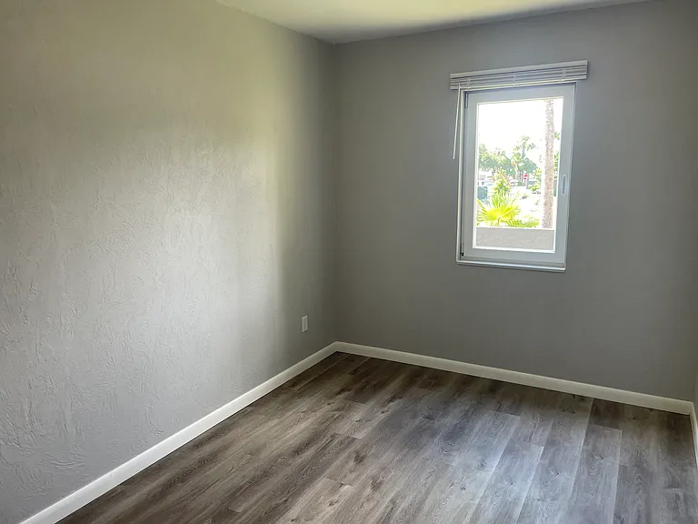 1719 Edgewater Dr — Photo 19