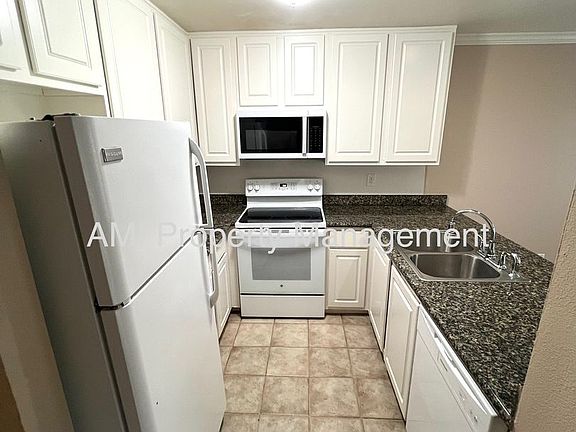 2nd image of 589 N Johnson Ave Unit 115