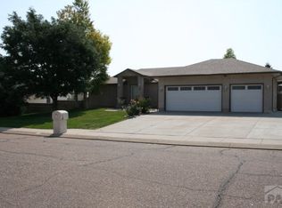 28 Portero Dr, Pueblo, CO 81005