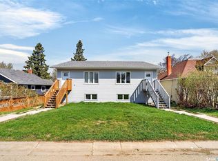542 21st St E, Prince Albert, SK S6V1L7