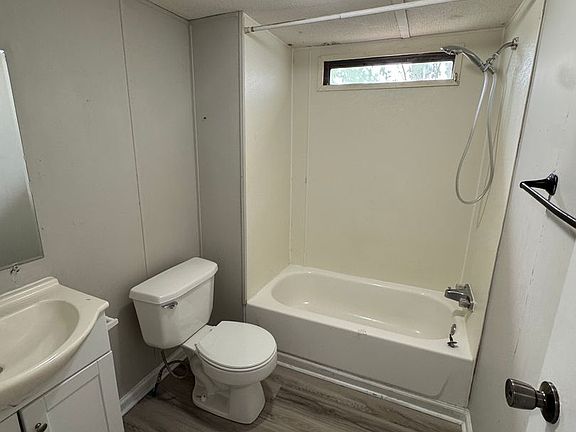 5th image of 707 Francis St E #B3