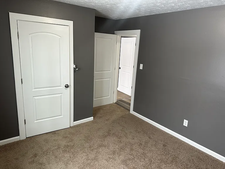 1745 Gerald Dr — Photo 6