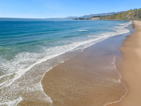 7171 Santa Paula Ave, Ventura, CA 93001