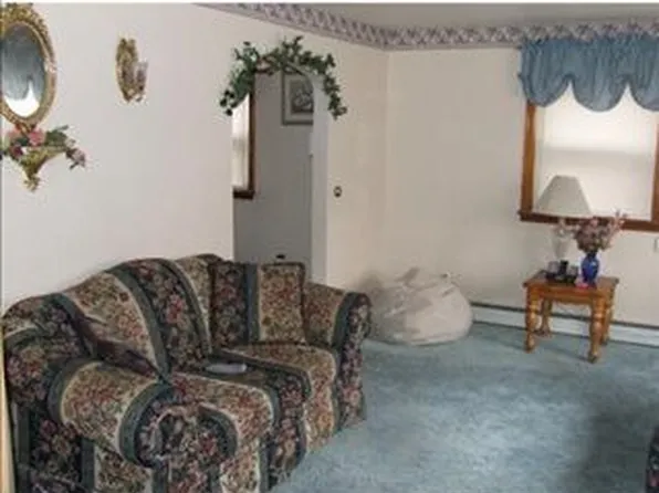 826 Miller Ave, Clairton, PA 15025