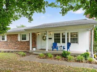 8215 Siesta Way, Louisville, KY 40219