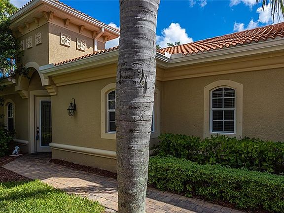 4th image of 8571 Chase Preserve Dr