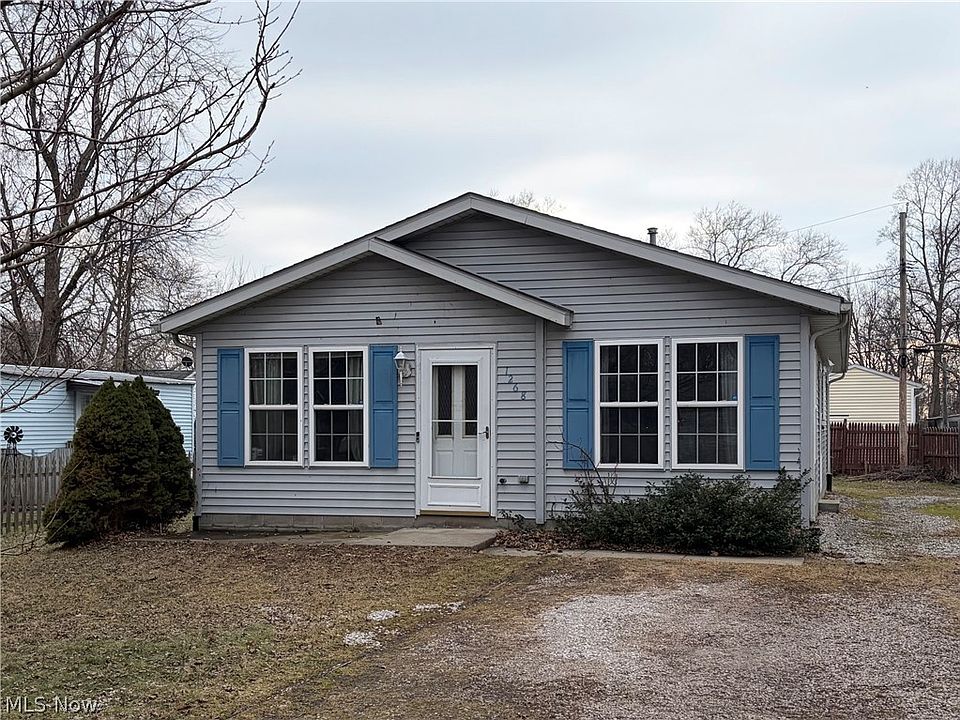1st image of 1268 Oxford Dr