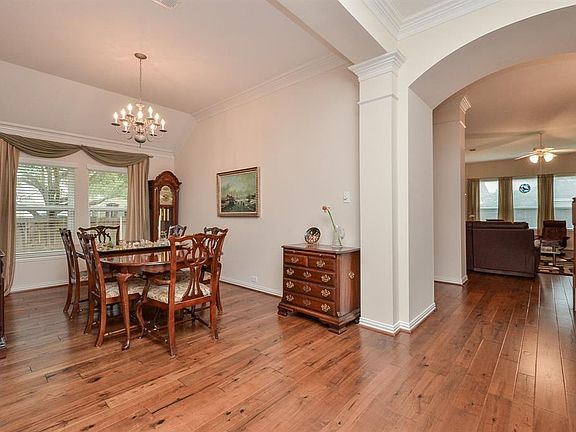 5th image of 8003 Prairie Sage Dr
