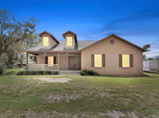2211 Mud Lake Rd, Plant City, FL 33566