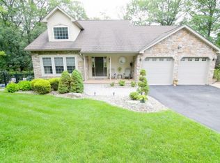 912 E Plainfield Ave, Pen Argyl, PA 18072