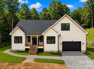 36 Gudger Rd, Leicester, NC 28748