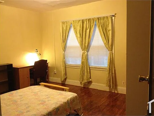 27 Upham St #2