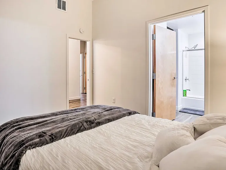 3100 Huron St #3Q — Photo 36