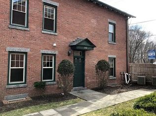 1742 Lonsdale Ave #7, Lincoln, RI 02865