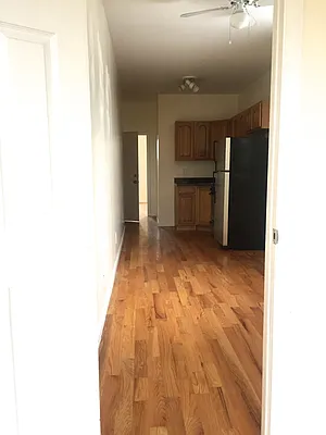 Rented by Grand & Co. | media 30