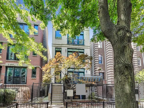 2145 W Crystal St #1, Chicago, IL 60622