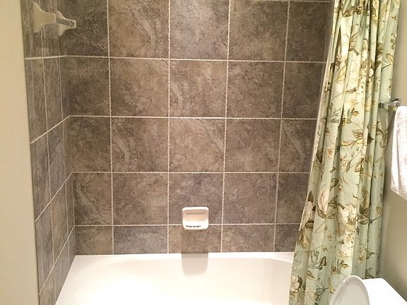 5th image of 22447 Glenbow Way