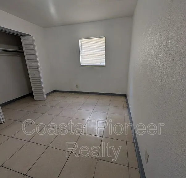 3721 N Whittier St — Photo 32