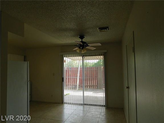 4th image of 251 E Van Wagenen St