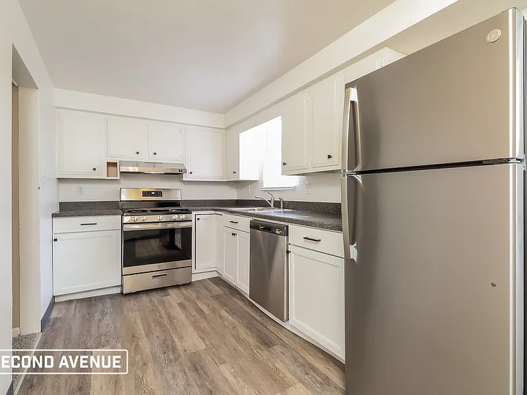 4770 Hamilton Rd — Photo 4