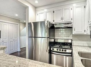 101 Scholz Plz APT 119, Newport Beach, CA 92663