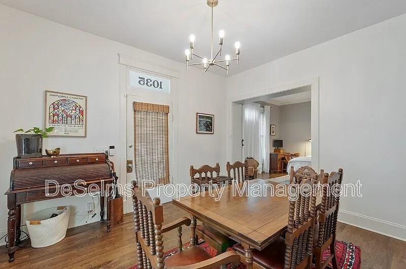 3 bed, 2.0 bath, 1465 sqft, $3,250 — Photo 4