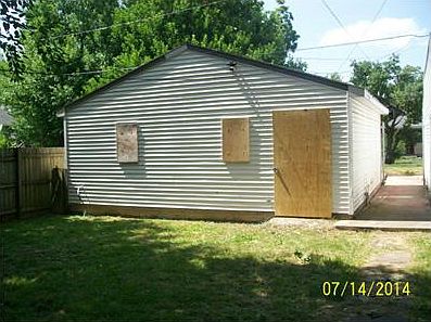 4th image of 1517 N Huron St