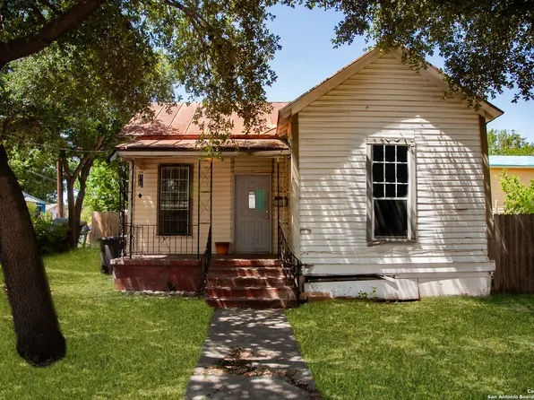 301 SANDMEYER ST, San Antonio, TX 78208
