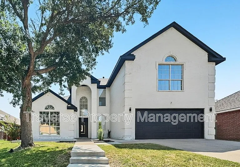 8474 Muirwood Trl — Photo 1