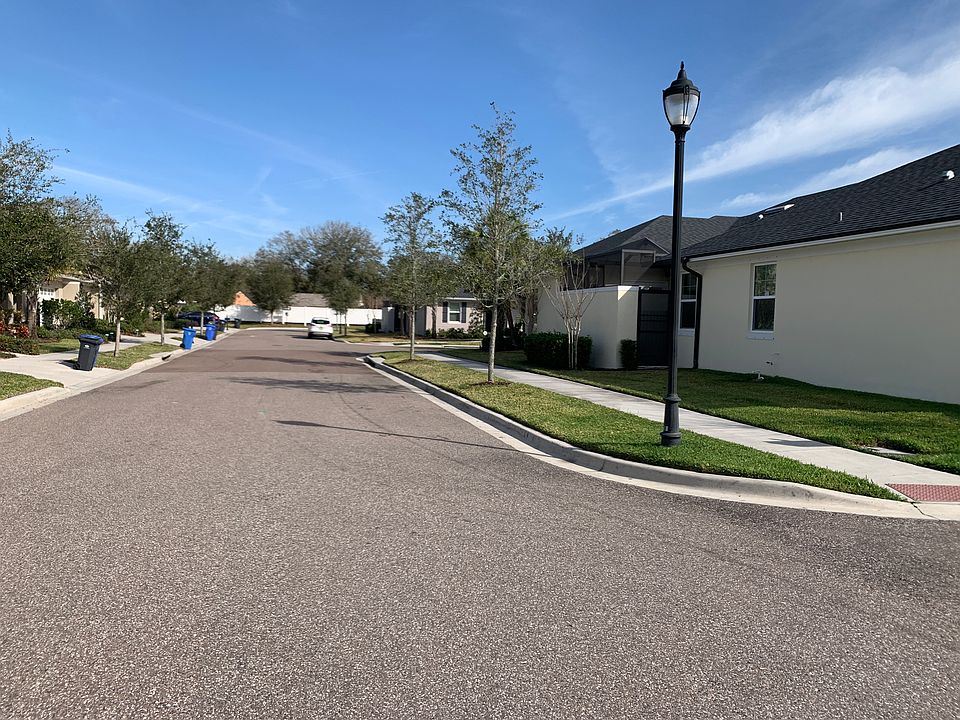 1st image of 7032 Briarhill Ct